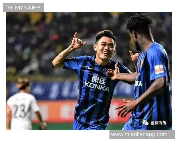 曼城足球明星公寓揭秘豪华生活与训练背后的故事